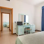 Rodia Hotel 3*