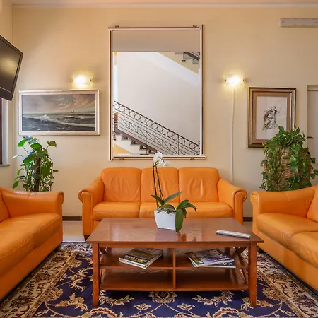 Rodia Hotel
