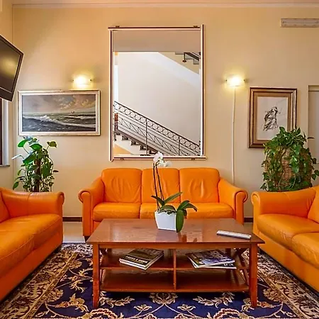 Rodia Hotel 3*