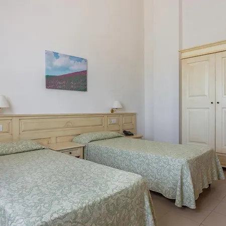 Rodia Hotel 3*